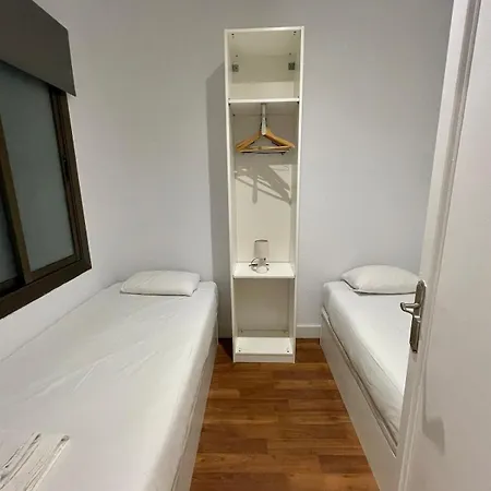 Apartament Practical, 3 Double Bedrooms, 7' Sagrada Familia
